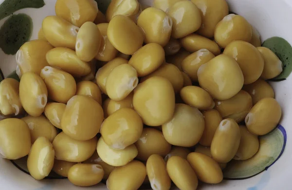 Close Lupin Lupini Beans Delicacy Snack Ready Eat Aka Tremocos — Stok Foto