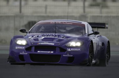 Dubai, Birleşik Arap Emirlikleri - Kasım 2005: FIA Gt Dünya Şampiyonası dayanıklılık yarışı Dubai Autodrome, 2005 yılında