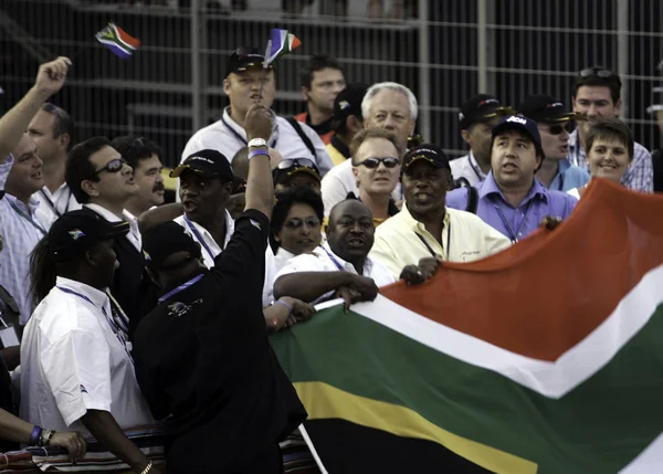 Dubai: Birleşik Arap Emirlikleri - 11 Aralık 2005: atmosfer ve Dubai Autodrome yarış serisi 2005 A1 Gp çok uluslu motor sayısı