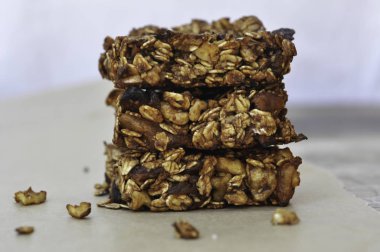 Kakao ve turuncu yulaf barlar