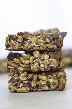 Kakao ve turuncu yulaf barlar