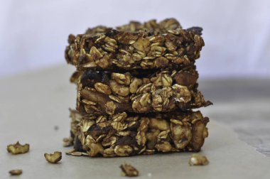 Kakao ve turuncu yulaf barlar