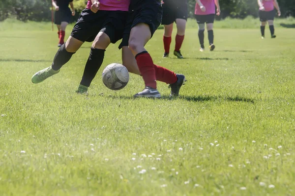 Match Football Des Équipes Sportives Féminines Sur Terrain Football Vert — Photo