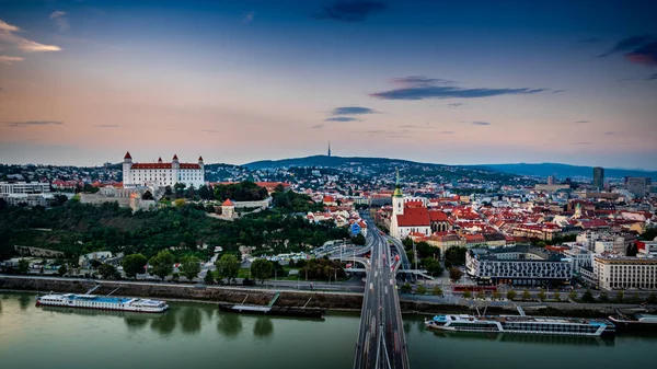 View Castle Old Town Sunset Seen Observation Deck Bratislava Slovakia — Stock Photo, Image