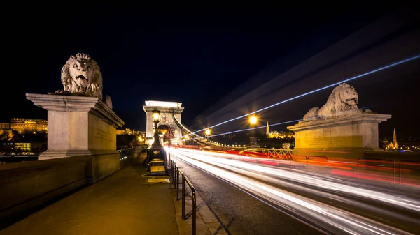 Ruch Moście Łańcuchowym Szechenyi Nad Dunajem Budapeszcie Węgry — Zdjęcie stockowe