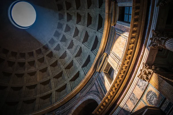Interior Rome Pantheon Famous Ray Light Top Italy — Stock Photo, Image