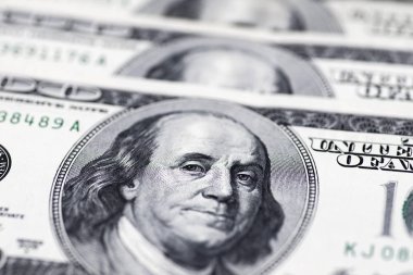 Dolar Kapanışı Konsepti. Amerikan Doları Nakit Para. Yüz Dolarlık Banknotlar