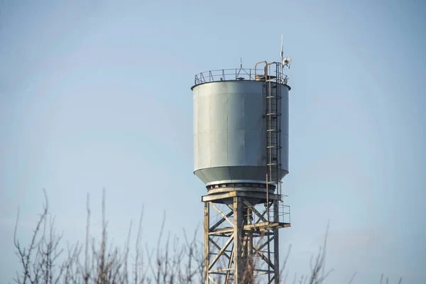 Watertoren Tegen Lucht — Stockfoto