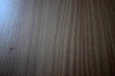 Eski bir ahşap yüzeyin yüksek açılı görüntüsü.