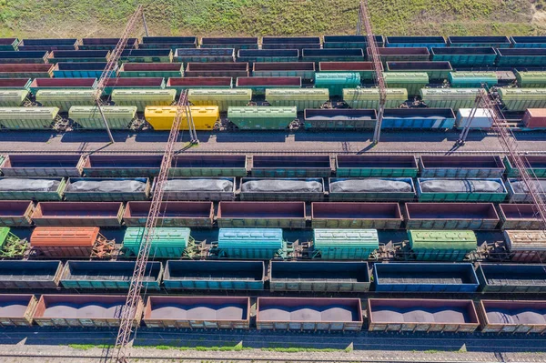 Railway Station Freight Wagons Hapras Unfilled Cargo Coal Ore Grain — Stock Photo, Image