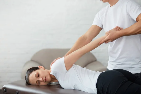 Female Patient Doing Physical Exercises Physiotherapist Male Therapist Treating Injured — Stock Photo, Image