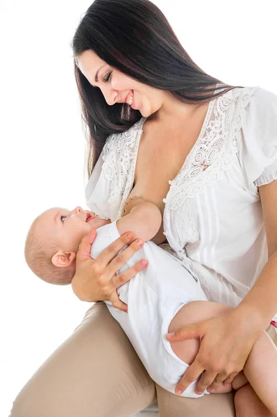 Happu Moeder Borstvoeding Haar Zuigeling Lachende Baby — Stockfoto
