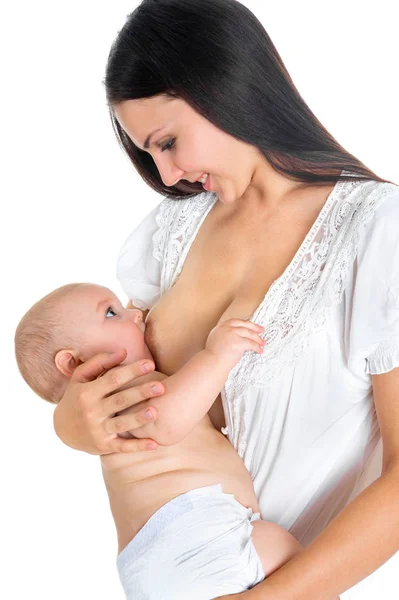 Bebê Bebendo Leite Materno Com Mãe Feliz Isolado Branco — Fotografia de Stock