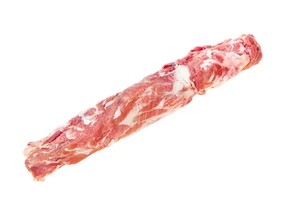 白い背景の上の脂肪 生のジューシーな豚ヒレ肉が分離されました — ストック写真