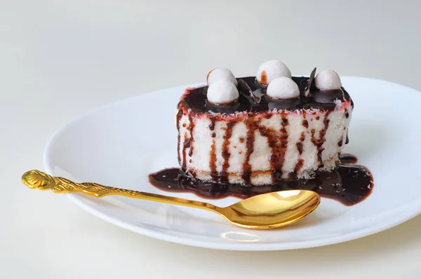 Kávé Torta Kókusz Csokoládé Fehér Lemez — Stock Fotó