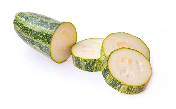 Fetta di zucchine su sfondo bianco — Foto Stock