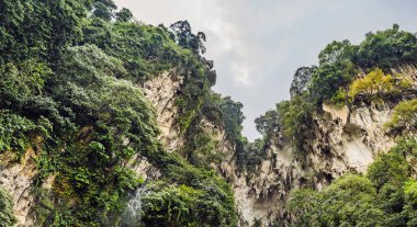 Batu mağaraları görünümünü, gündüz, Kuala Lumpur, Malezya yakınındaki.