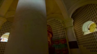 Slowmotion steadycam atış bir Kek Lok Si tapınak adada Penang, Malezya