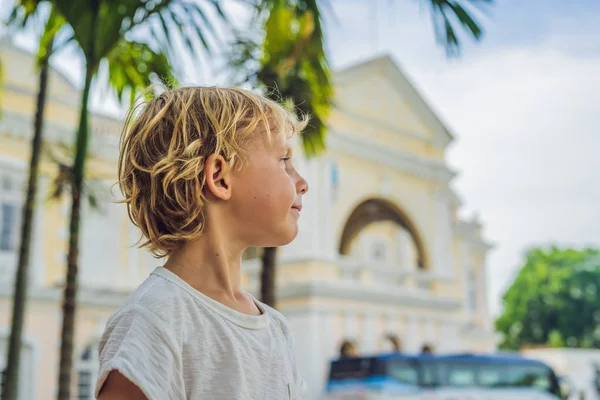 Boy Background Old Town Hall George Town Penang Malaysia Foundation — Stock Photo, Image