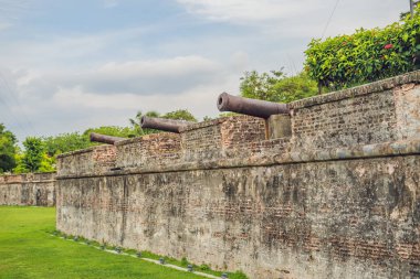 Fort Cornwallis Georgetown, Penang, İngiliz Doğu Hindistan şirketi tarafından geç 18. yüzyılda inşa edilmiş bir yıldız kale, Malezya en büyük ayakta kalede.