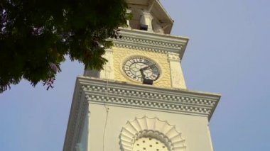 Steadicam atış Kraliçe Victoria Anıtı Saat Kulesi George Town, Penang, Malezya