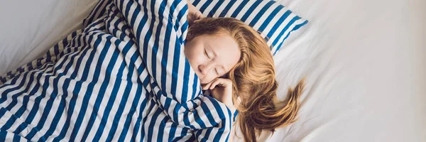 Young Beautiful Woman Sleeping Her Bed Relaxing Morning Banner Long — Stock Photo, Image