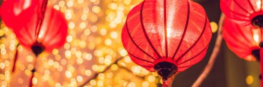 Çin fenerler yılbaşı Festivali sırasında. Vietnam yeni yıl. Afiş, uzun biçimde
