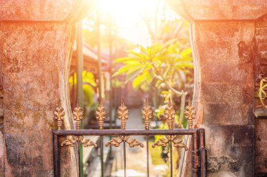 Ubud palace, Bali, Endonezya bahçede penceresinde