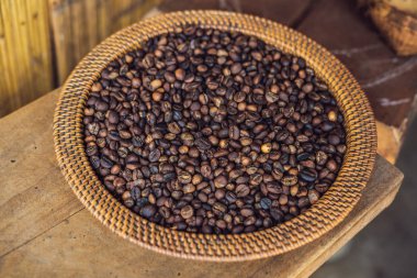 Kopi luwak kahvenin Misk tarafından atılır