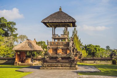 Mengwi, Bali, Endonezya geleneksel Balinese Hindu Tapınağı Taman Ayun mimari detaylar.