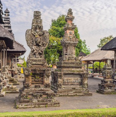 Mengwi, Bali, Endonezya geleneksel Balinese Hindu Tapınağı Taman Ayun mimari detaylar.