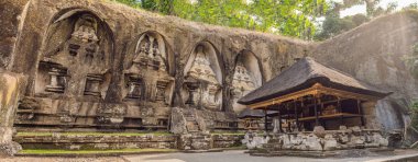 Antik tapınak taş Gunung Kawi, Bali, Endonezya görünümünü