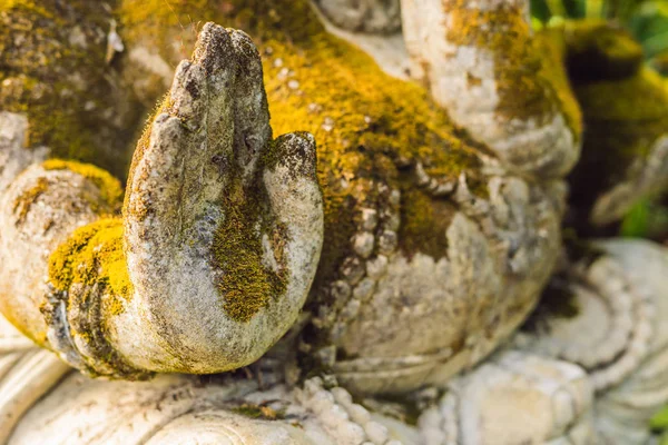 Estatua Ganesha Cubierta Musgo Parque Isla Bali — Foto de Stock