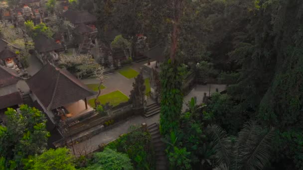 Aerial shot of the Pura Gunung Lebah temple in Ubud on the Bali island — Stock Video