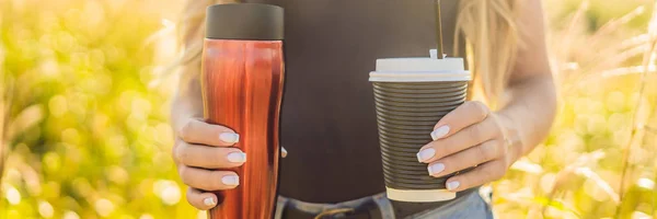 Zero Waste Concept Woman Holding Disposable Reusable Cup Coffee — Stock Photo, Image