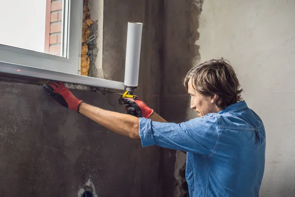 Male Worker Blue Shirt Doing Window Installation While House Renovation — Stock Photo, Image