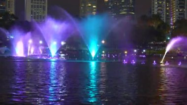 Renkli müzik dans çeşmeler Timelapse