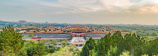 Antika kungliga palats i den förbjudna staden i Peking, Kina — Stockfoto