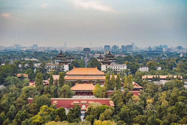 Antika kungliga palats i den förbjudna staden i Peking, Kina — Stockfoto