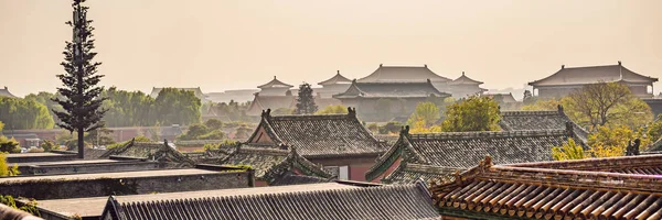 베이징, 중국 배너, 긴 형식에서 고궁의 고 대 왕궁 — 스톡 사진