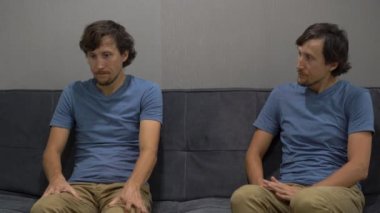 Duygusal zeka kavramı. Genç bir adam bir tarafındaki duygu hissediyor depresif ve görüntünün diğer tarafta onun durumu analiz aynı adam korku ve bunu kabul etmez