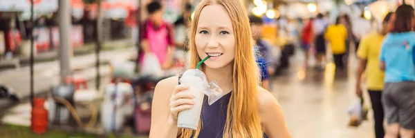 Young woman tourist on Walking street Asian food market BANNER, LONG FORMAT — Stock Photo, Image