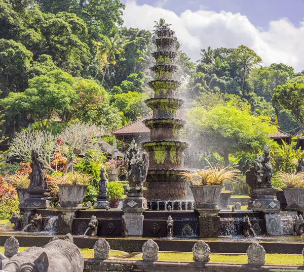 タマン・ティルタガンガ、水の宮殿、ウォーターパーク、バリ、インドネシア — ストック写真