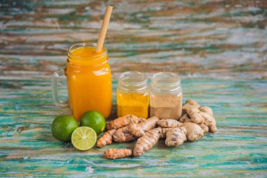 Jamu iç. Bali Endonezya geleneksel içki