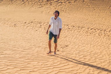 Vietnam, MUI Ne kırmızı çölde bir adam kaybettik