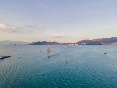 Nha Trang plajındaki teleferik. İHA 'dan hava görüntüsü