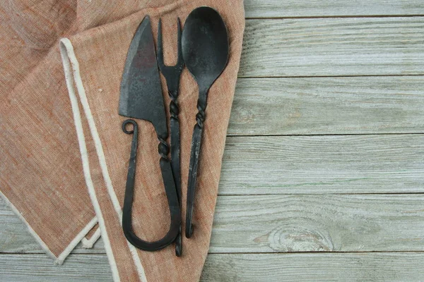 Cast Iron Knife Spoon Fork Cutlery Napkin Copy Space Wooden — Stock Photo, Image
