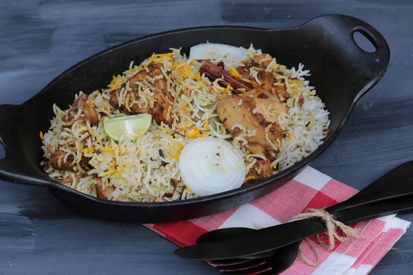 Hús Nélküli Biryani Jackfruitból Vagy Kathalból Ami Vegetáriánusok Csemegéje Öntöttvas — Stock Fotó