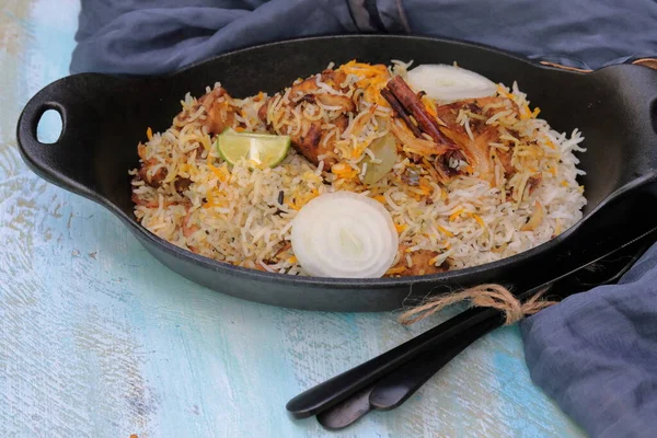 Hús Nélküli Biryani Jackfruitból Vagy Kathalból Ami Vegetáriánusok Csemegéje Öntöttvas — Stock Fotó