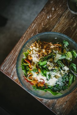 Vejetaryen Buda salatası.